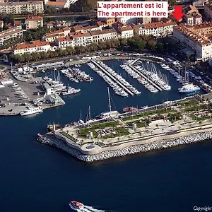 2 Neuf Sur Le Port à Coté De La Appartement
